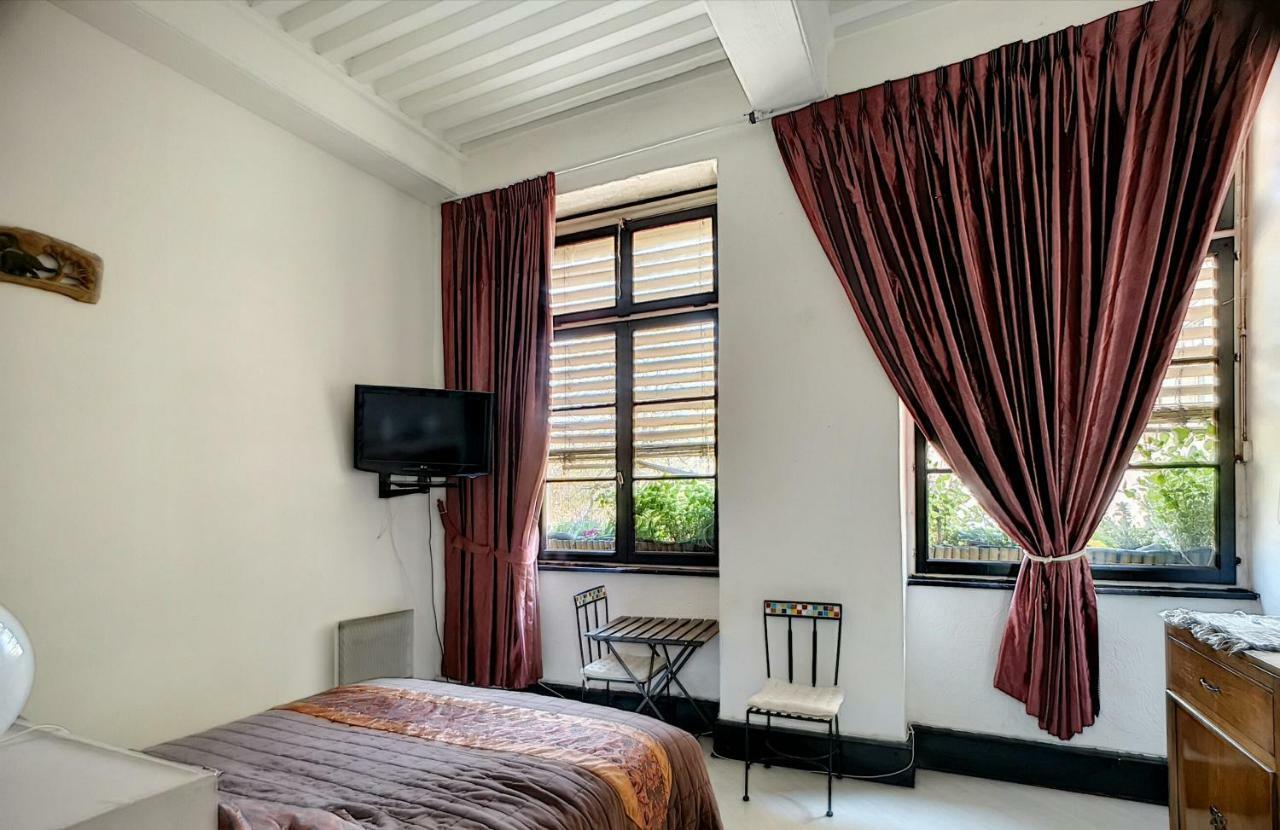 Chambres Les Soyeuses Lyon Exterior foto